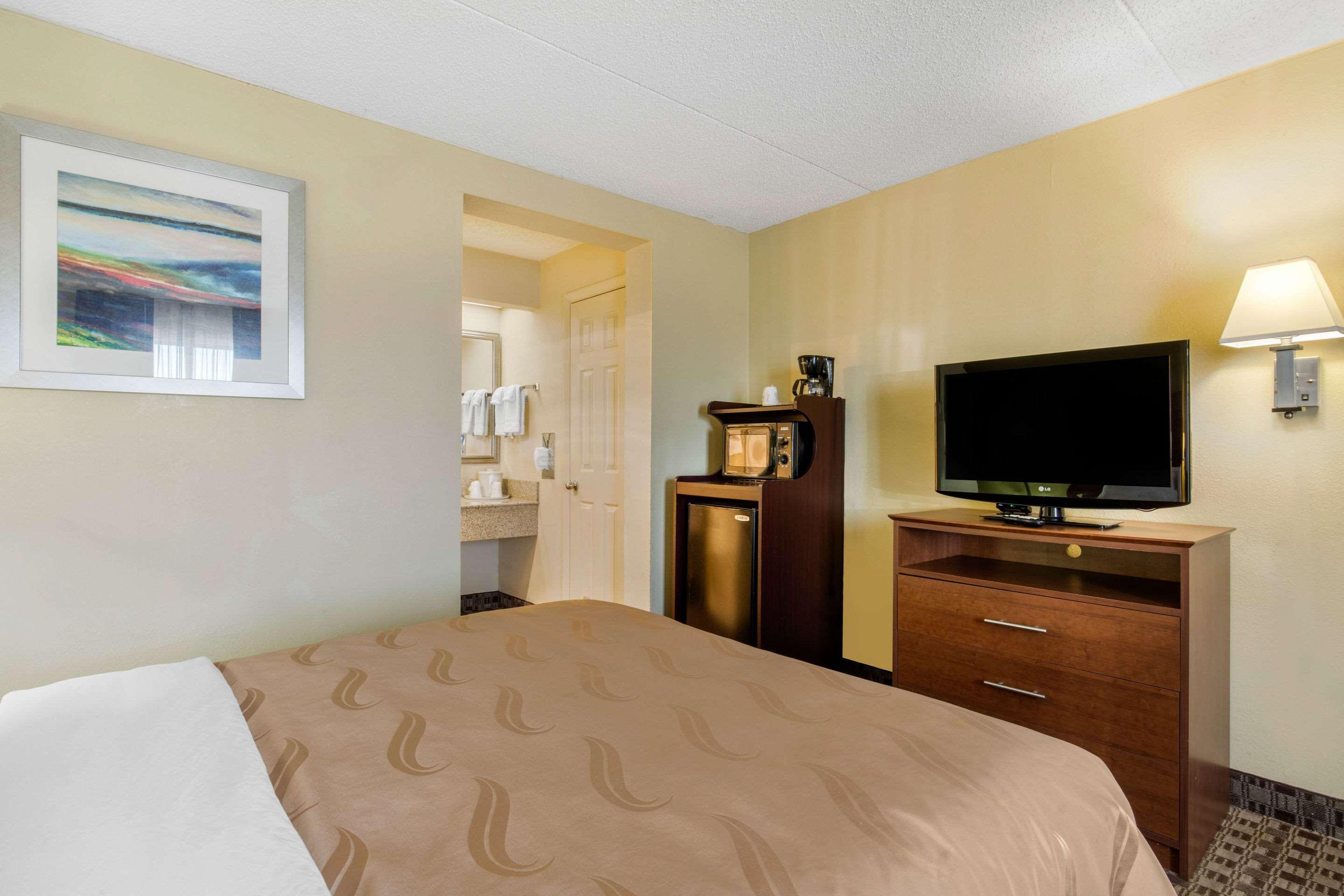 Quality Inn Lebanon Exterior photo