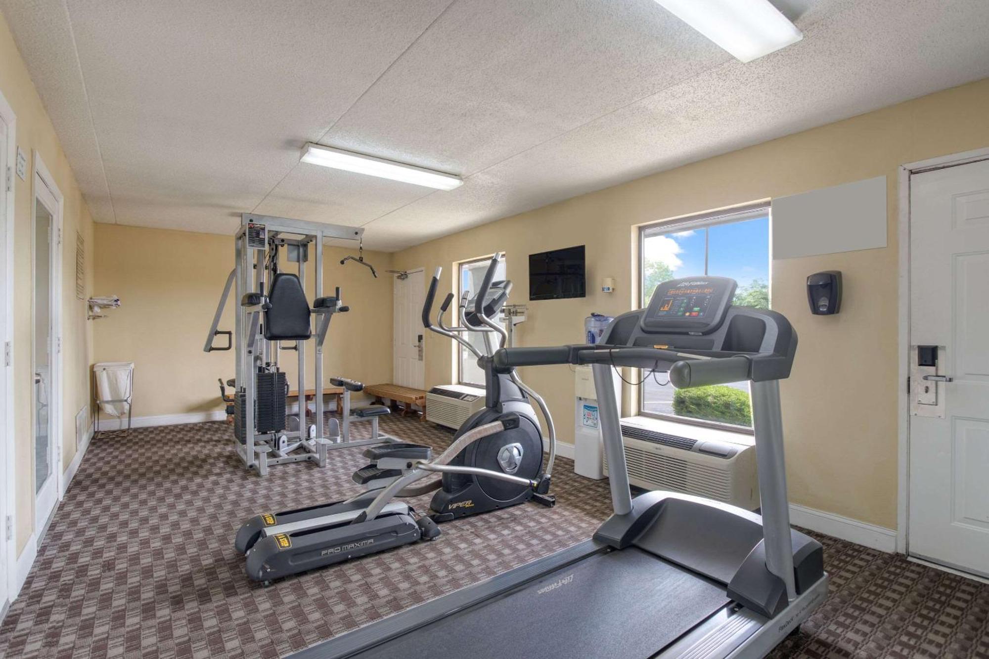 Quality Inn Lebanon Exterior photo
